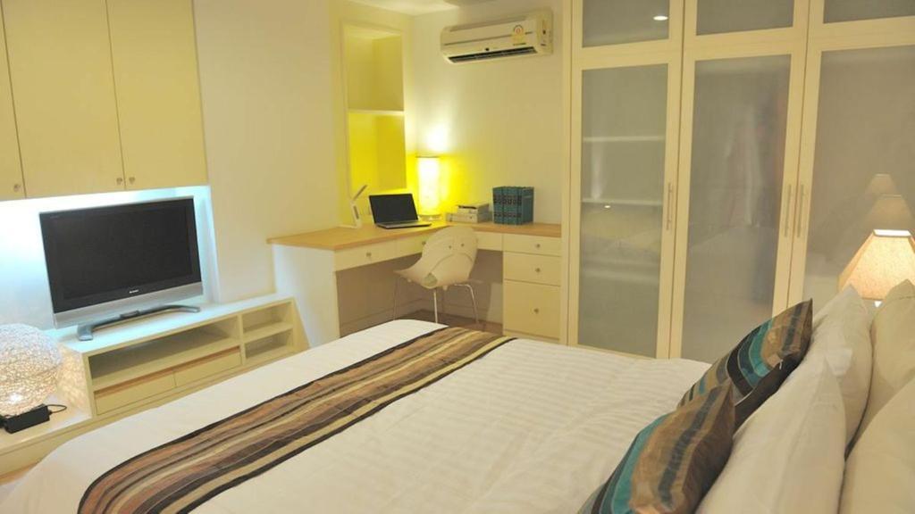 Duplex 21 Apartment Bangkok Exterior photo